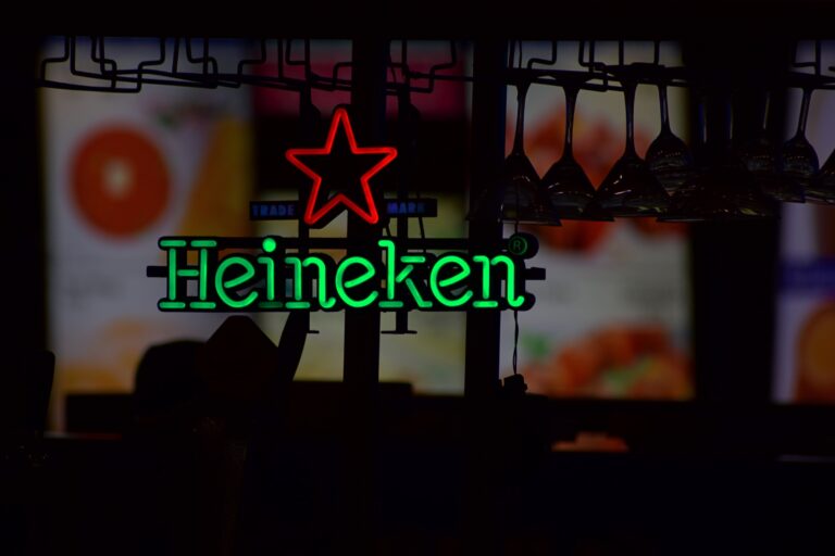 Programa Volte Sempre: Bares e Restaurantes Lucram Reciclando com Programa de Sustentabilidade da Heineken, Owens-Illinois e Grupo Seiva